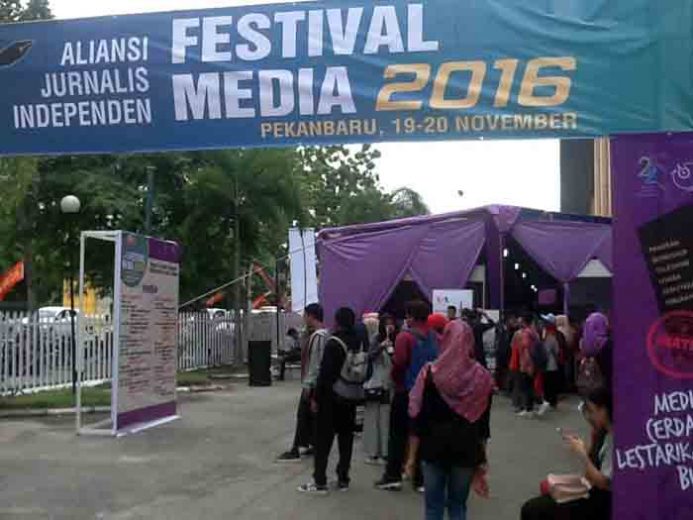 Kemeriahan dalam Festival Media di Pekanbaru