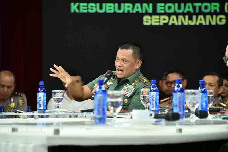 TNI Merasa Dirugikan Isu ‘Kuda Troya JK dan Gatot Nurmantyo’
