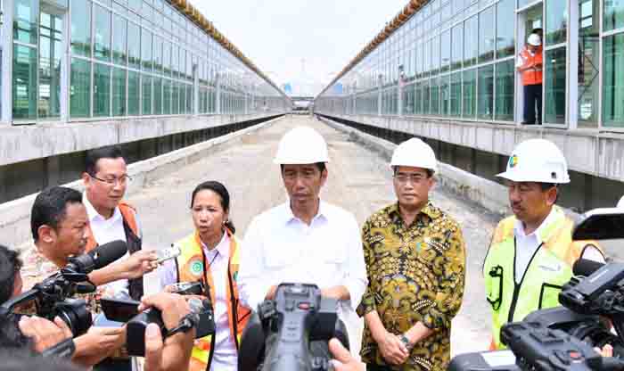 Soal Demo Ratusan Ribu Muslim di Jakarta, Netizen: Pak Jokowi ke Mana?
