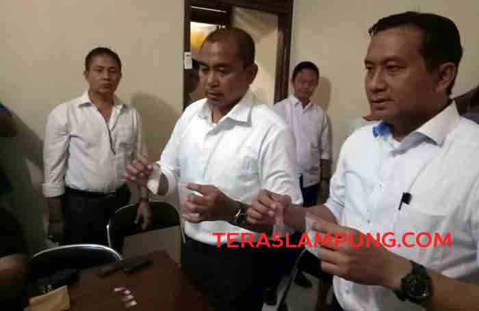 Warga Panjang Ditangkap Polisi saat akan Transaksi Narkoba di Depan TPU