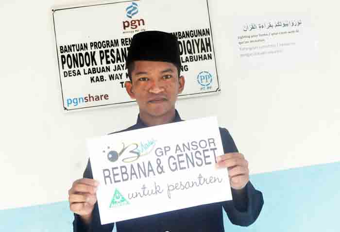 GP Ansor Way Kanan Bantu Genset dan Rebana untuk Pesantren