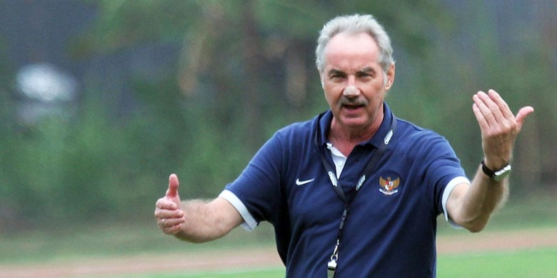 Alfred Riedl dan Sepak Bola Kita