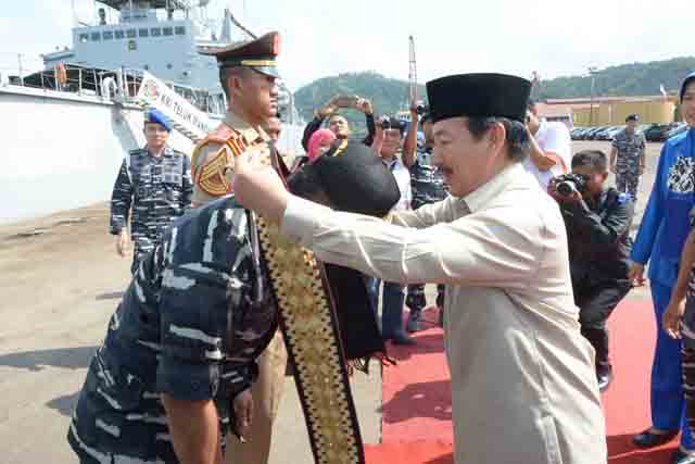 Walikota Herman HN Sambut Puluhan Taruna AAL