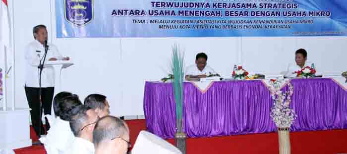Djohan Buka Kegiatan Peningkatan Kerjasama Pengusaha Kecil-Menengah di Metro