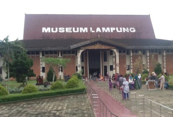 Minggu Pagi di Musium Lampung