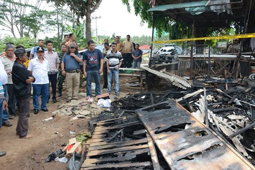 Herman HN Sambangi Korban Kebakaran di Jl. Pramuka