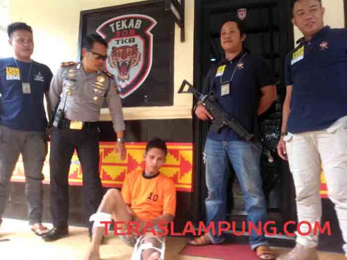 Curi Sepeda Motor di Pasar Bawah Ramayana, Warga Palembang Ditembak Polisi