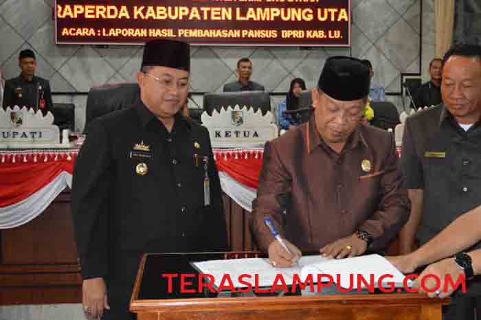 DPRD Lampung Utara Sahkan Tiga Raperda