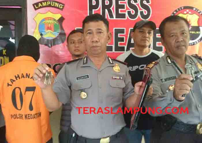 Pembobol Rumah Dibekuk Polisi Usai Beraksi di Jl Bumimanti Bandarlampung