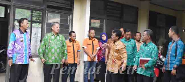 Pairin dan Djohan Tinjau Calon Kantor SKPD Baru