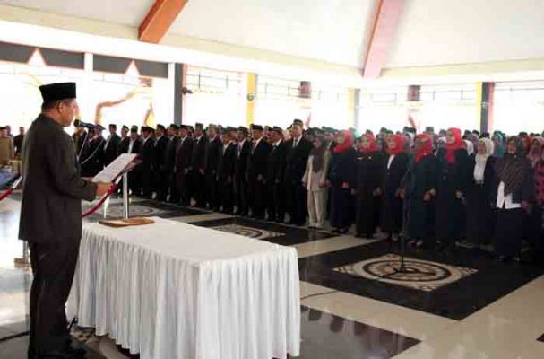 Lantik 730 Pejabat, Mustafa akan Copot Pejabat Lamteng yang Tidak Bisa Kerja