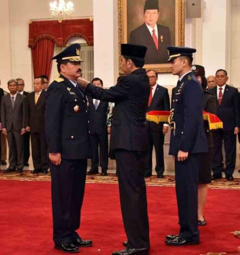 Presiden Joko Widodo Lantik Marsekal TNI Hadi Tjahjanto sebagai Kasau