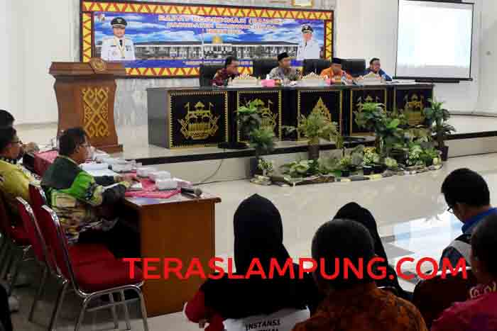 Pejabat Lampura Enggan Sambangi Warga, Bupati Agung Marah