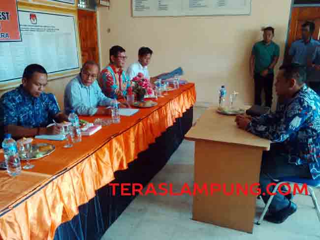 Dua Kandidat Sekretaris KPUD Lampura Jalani Uji Kepatutan dan Kelayakan