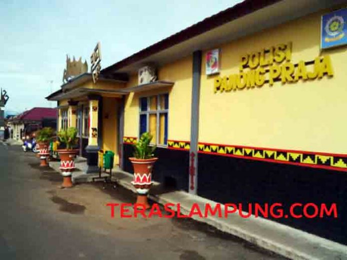 Sat Pol PP Lampura Imbau Warga tidak Isengi “Call Centre” Pemadam Kebakaran