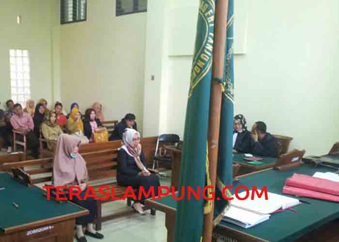 Korupsi dana BOS, Mantan Kepsek SMPN 24 Bandarlampung dan Bendahara Divonis Ringan