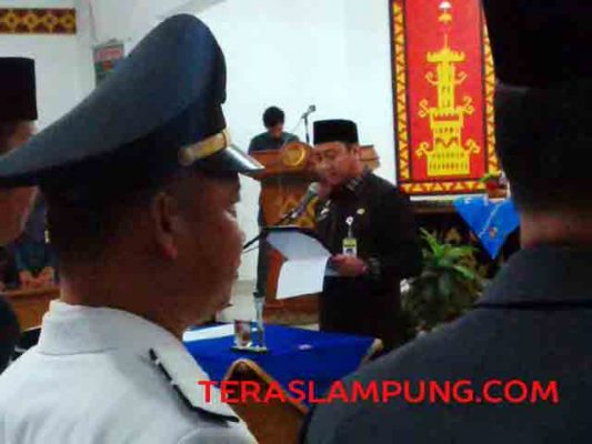 Inilah Para Pejabat Lampura yang Dilantik Bupati Agung Hari Ini