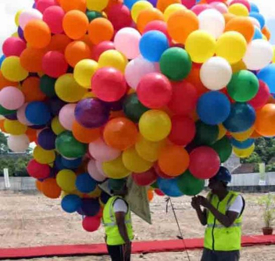 Kontroversi Gas untuk Mengisi Balon