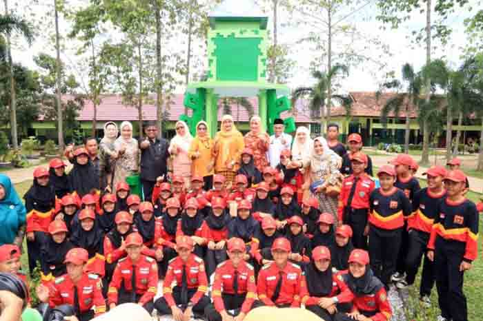 Penasihat DWP Kemenag Ajak Pemangku Kepentingan Proaktif Wujudkan Madrasah Bersih dan Sehat