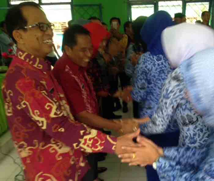 Kadisdibud Lampung Utara Kukuhkan 60 Kepala Sekolah dan Dua Pengawas