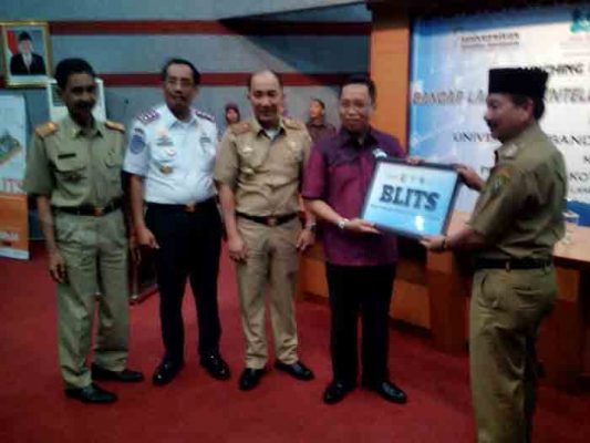 UBL dan ITB Serahkan BLITS kepada Pemkot Bandarlampung