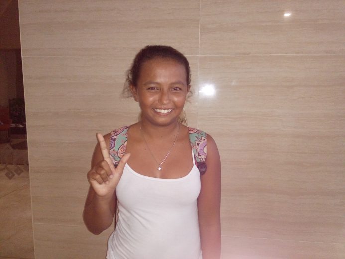 Janiati Hansel, Atlet Muda Surfing Berprestasi Asal Indonesia