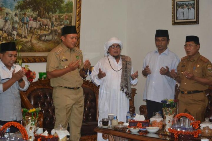 Pilgub Lampung: Ridho yang Bertemu Dua Kali, Mustafa yang Didukung K.H. Ahmad Muzaki