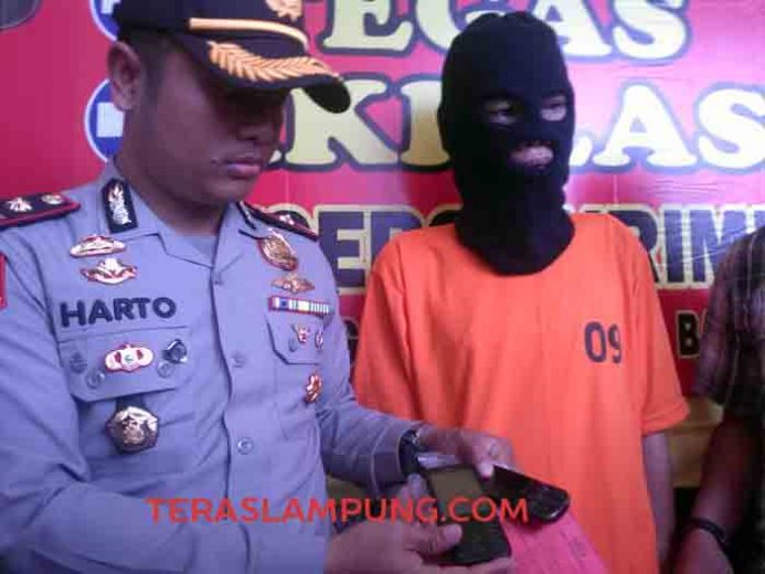 Curi Burung Tetangga, Ismail Babak Belur Dihajar Warga