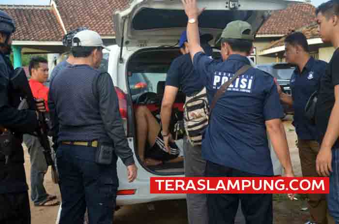 Tim Gabungan Polda Lampung Ringkus Empat Terduga Pengedar Narkoba di Kecamatan Tegineneng