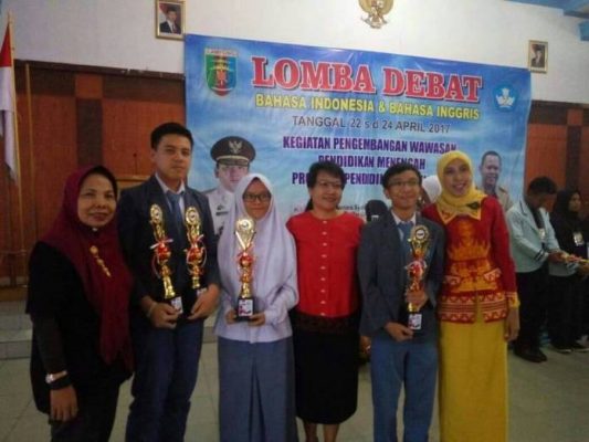Siswa SMAN 2 Bandarlampung Juara Debat Bahasa Inggris Tingkat Provinsi