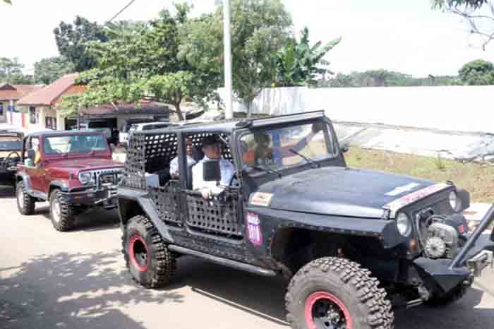 Wow…. Wagub Bachtiar Basri Jadi Offroader di Lampung Utara