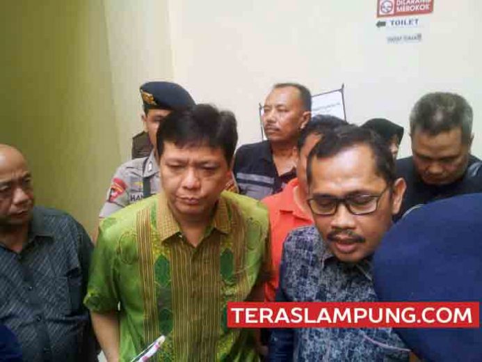 Gratifikasi Pengesahan APBD Tanggamus, Bambang Kurniawan Minta Penyidik Seret Tersangka Lain