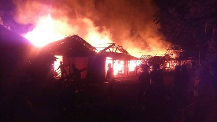 Lima Rumah di Gedung Ketapang Lampura Ludes Terbakar
