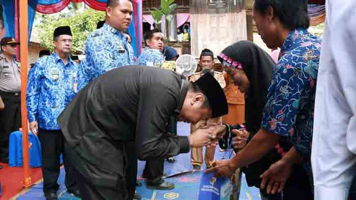 Bupati Agung Paparkan Program Pembangunan di Desa Lepang Besar