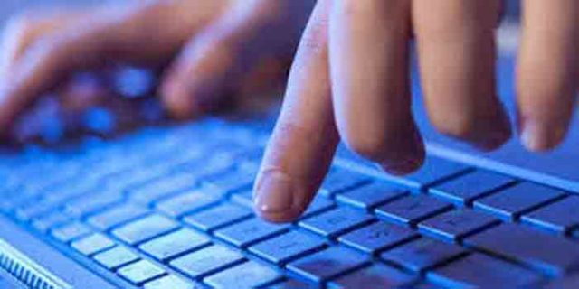 Tips Mengenal dan Mencegah “Cyberbullying”