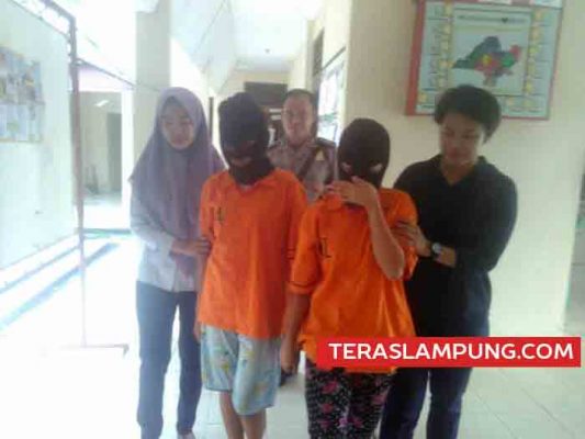 Pesta Sabu di Kamar Kos, Dua Gadis Kakak Beradik Diciduk Polisi