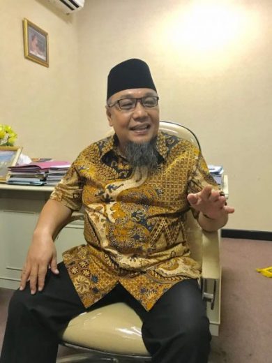 Tony Eka Chandra Sarankan Pemprov Hibahkan Stadion Pahoman ke Pemkot