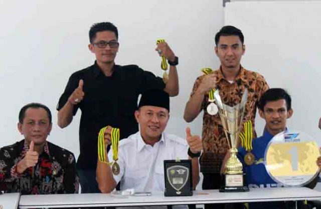 Bupati Mustafa Tegaskan Komitmennya Bina Pemuda Berprestasi