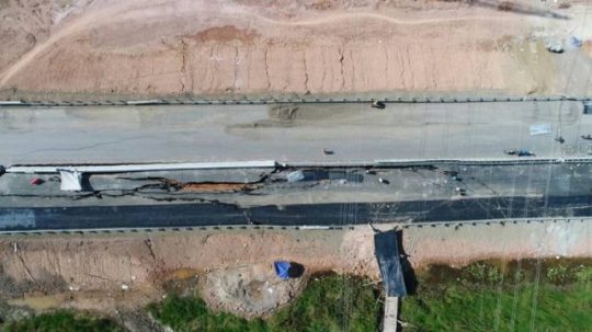 Jalan Tol Palembang – Indralaya yang Ambles Sudah Diperbaiki