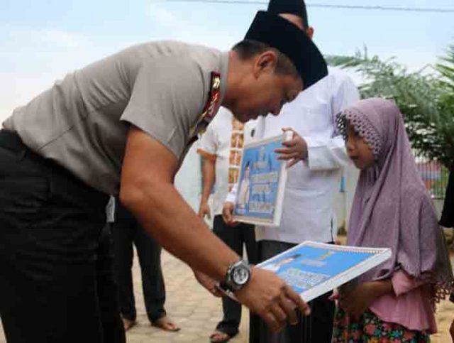 Pemprov Lampung Bantu Renovasi Masjid dan Ponpes di Mesuji