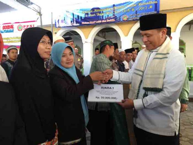 Bupati Mustafa Beri Hadiah Rp20 Juta untuk Juara MTQ Tingkat Provinsi
