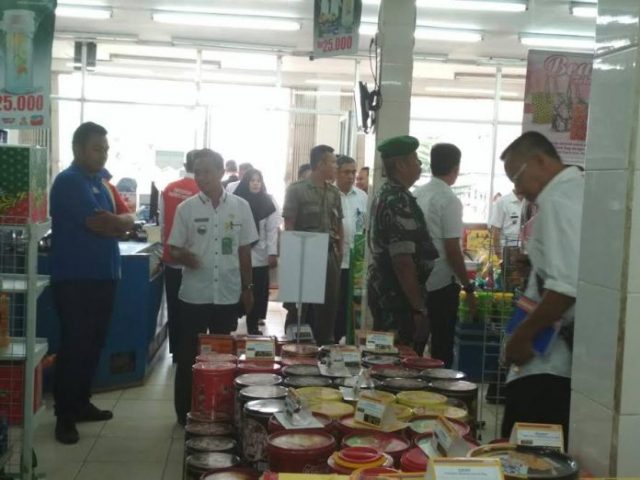 Dipasok dari Jakarta, Ikan tak Segar Beredar di Pasar Talangapadang