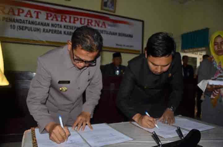 DPRD dan Pemkab Mesuji Setujui Sepuluh Raperda