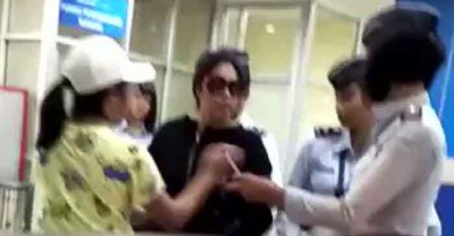 Heboh Video Istri Jenderal Tampar Petugas Bandara Sam Ratulangi