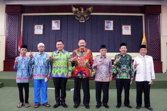 Pemprov Lampung Lepas 17 Kafilah untuk Ikuti STQ Nasional 2017