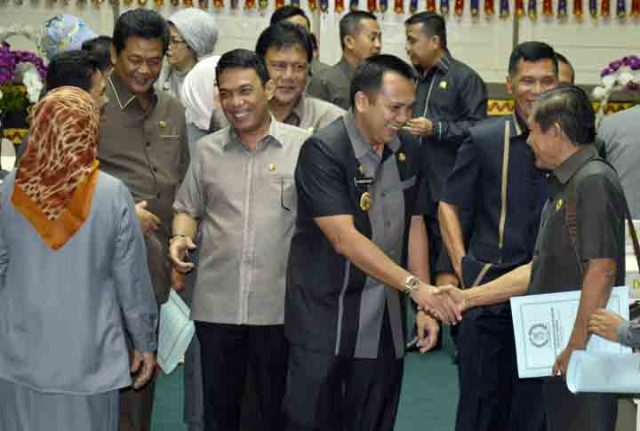 Semua Fraksi Setuju Pertanggungjawaban APBD Lampung TA 2016 Jadi Perda