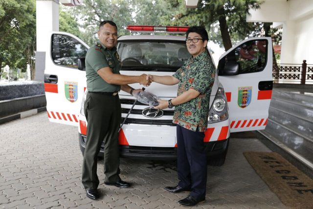 Pemprov Lampung Hibahkan Ambulans VIP ke RS DKT Bandar Lampung