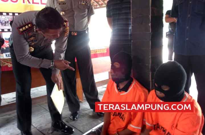 Buntuti Korban dari Bank, Dua Penjambret Ini Rampas Uang Rp 112,5 Juta