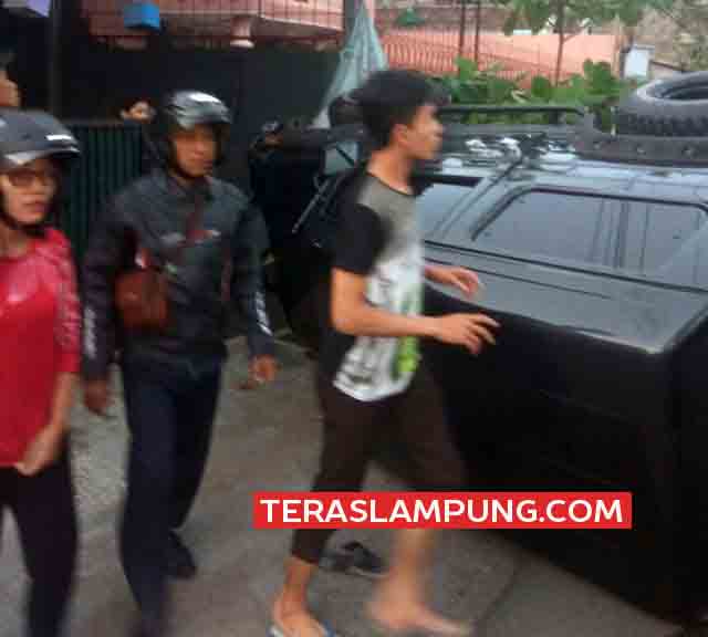 Pedagang Ayam Tewas Tertabrak Mobil di Turunan Damri Bandarlampung