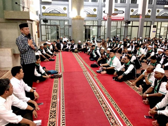 Sebanyak 196 Petugas Haji Diberangkatkan ke Arab Saudi